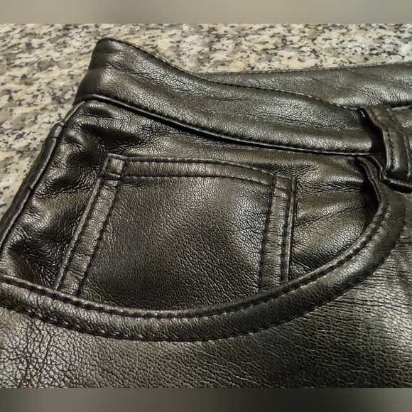 Aritzia Wilfred The Melina, Black, Vegan Leather, High Rise, 5 pockets, Size 12 - Picture 4 of 14